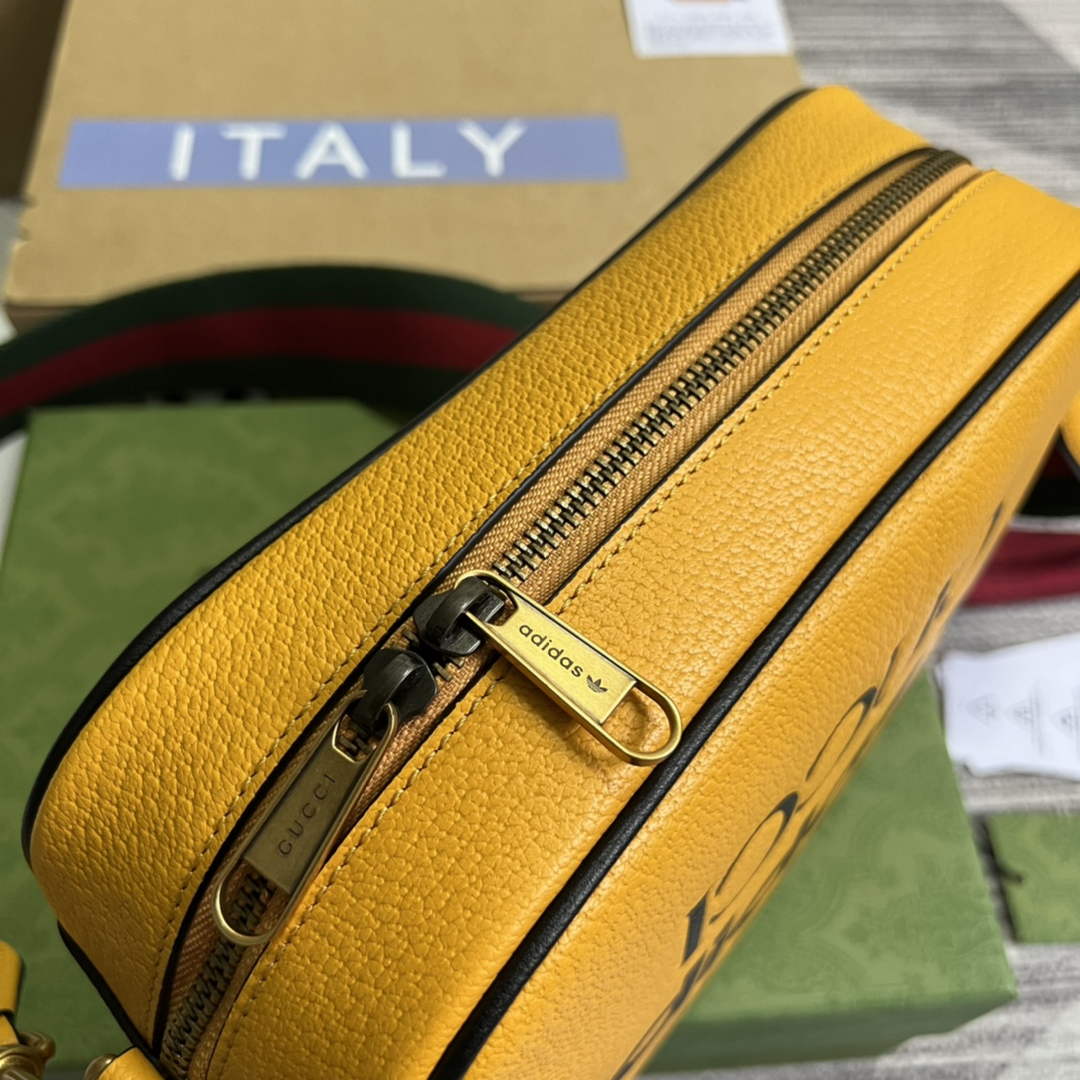Adidas x Gucci small shoulder bag 702427 Yellow leather | adidas x gucci small shoulder bag 702427 32