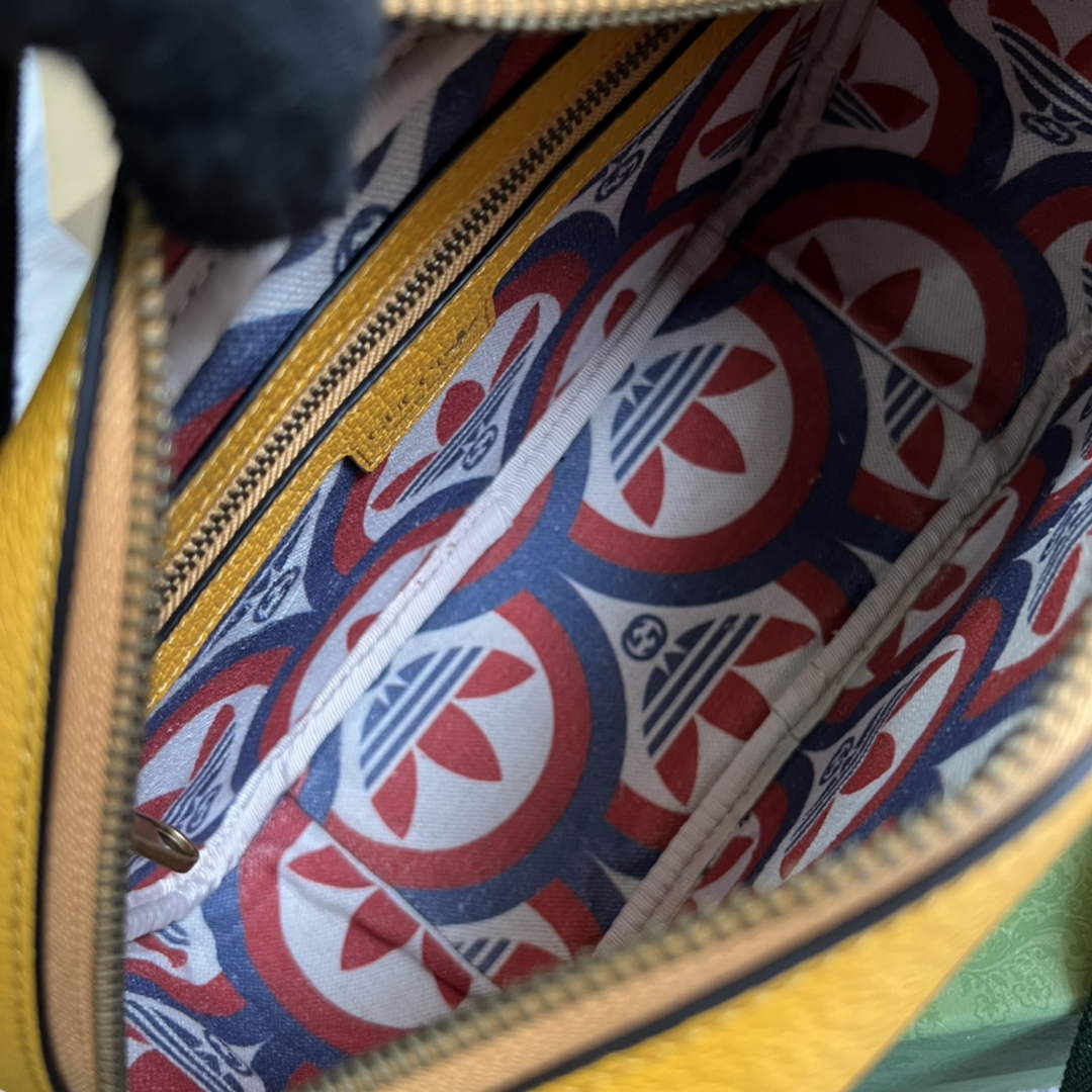 Adidas x Gucci small shoulder bag 702427 Yellow leather | adidas x gucci small shoulder bag 702427 35