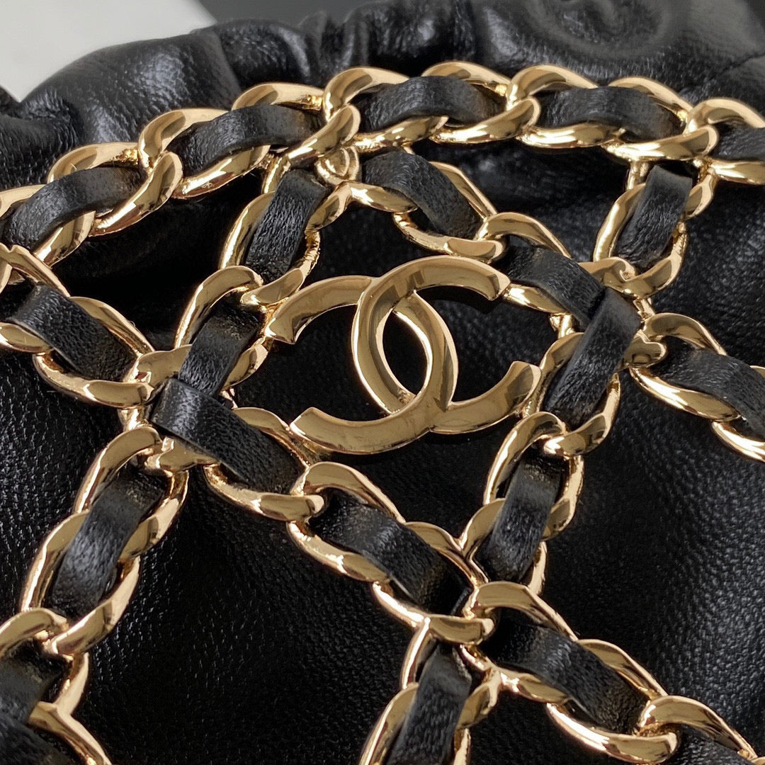 Chanel 2022 Cruise AP2685 Clutch Bag Black | chanel 2022 cruise ap2685 clutch bag black 03