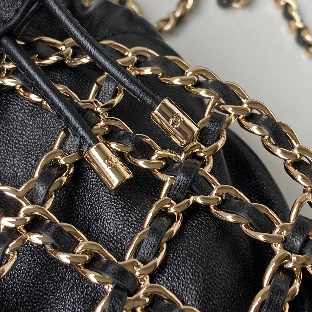 Chanel 2022 Cruise AP2685 Clutch Bag Black | chanel 2022 cruise ap2685 clutch bag black 04