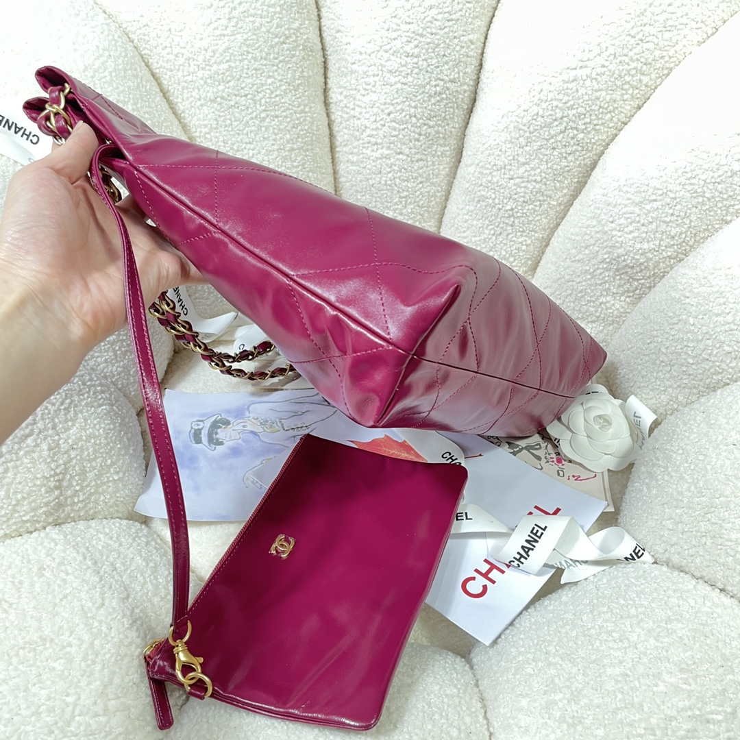 Chanel 22 Small Handbag Shiny Calfskin AS3260 Rose Red | chanel 22 small handbag shiny calfskin as3260 rose red 003