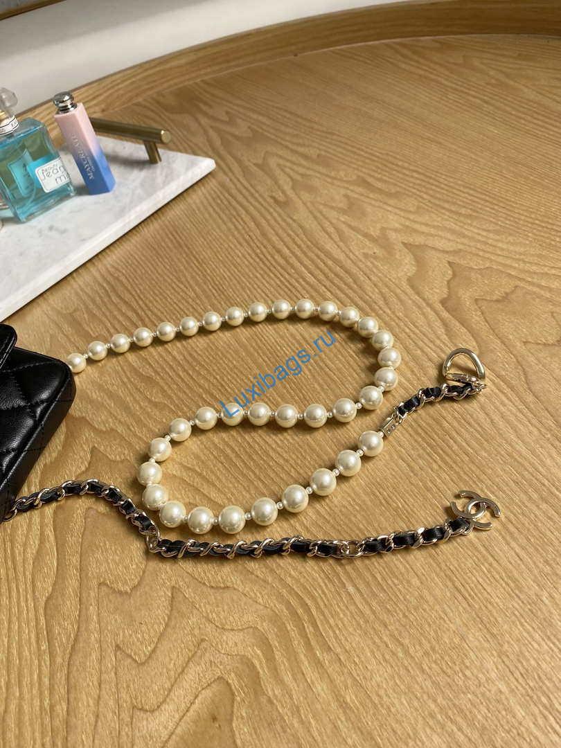 Chanel A81181 22 Spring/Summer Pearl chain belt bag Black | chanel a81181 22 spring summer pearl chain belt bag black 009