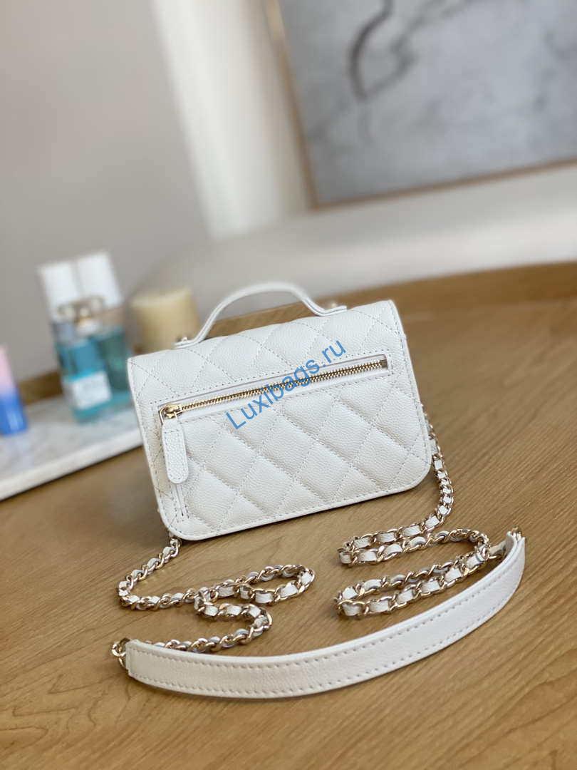 Chanel A81215 Mini messenger bag with Handle White | chanel a81215 mini messenger bag with handle white 002
