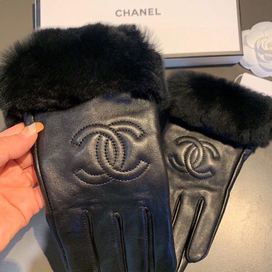 Chanel Women's Gloves Designer Leather Gloves AA8315 | chanel womens gloves designer leather gloves 015