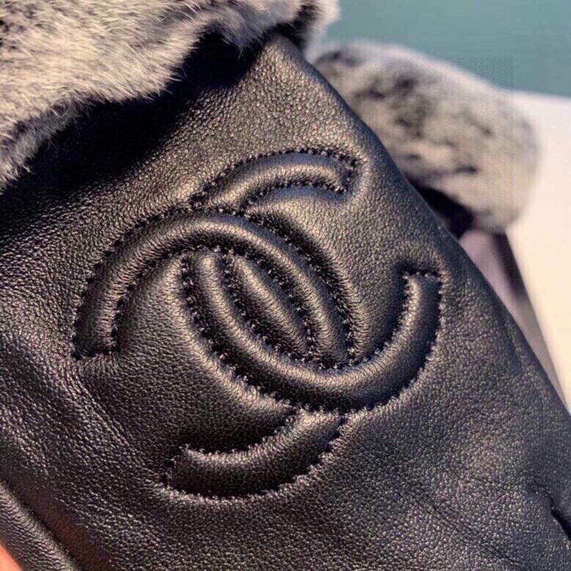 Chanel Women's Gloves Designer Leather Gloves AA8316 | chanel womens gloves designer leather gloves 025