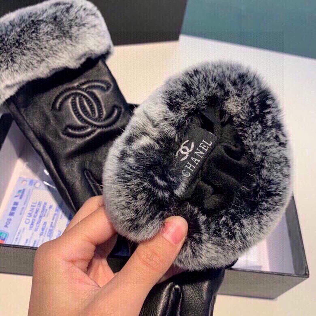 Chanel Women's Gloves Designer Leather Gloves AA8316 | chanel womens gloves designer leather gloves 026