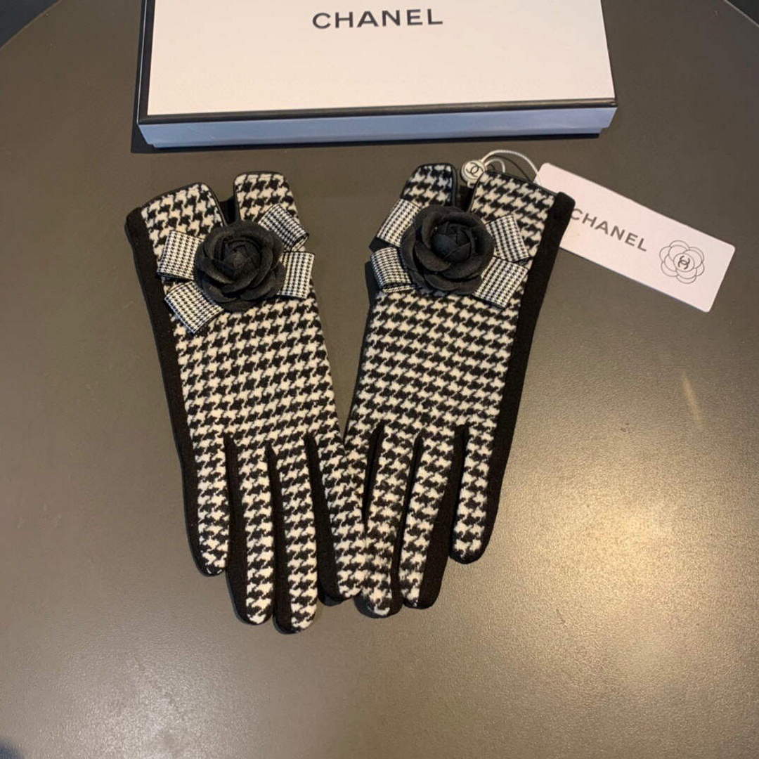 Chanel Women's Gloves Designer Wool Gloves AA8319 | chanel womens gloves designer leather gloves 052