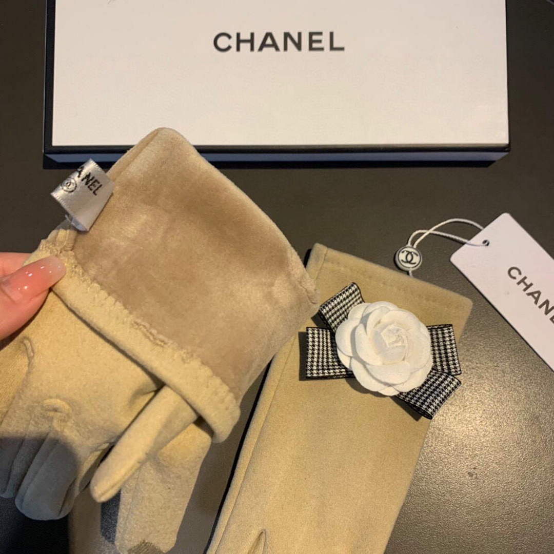 Chanel Women's Gloves Designer Wool Gloves AA8320 | chanel womens gloves designer leather gloves 067