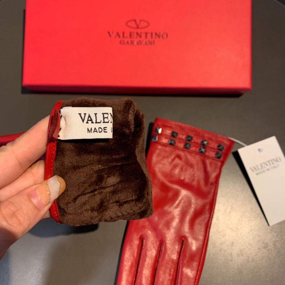 Valentino Women's Gloves Designer Leather Gloves V88521 | valentino womens gloves designer leather gloves 019