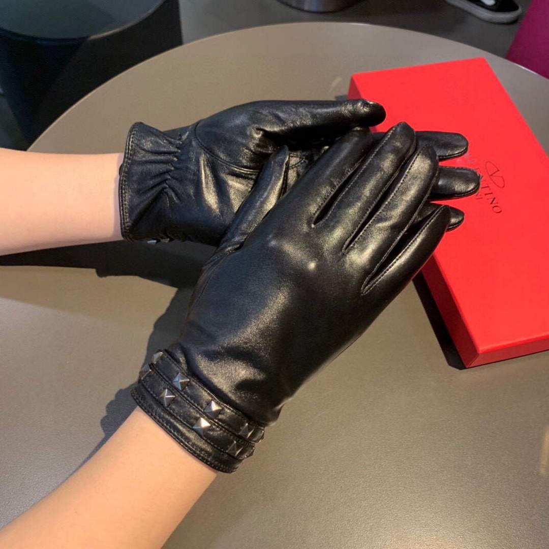 Valentino Women's Gloves Designer Leather Gloves V88522 | valentino womens gloves designer leather gloves 030