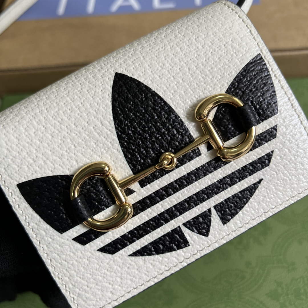 Adidas x Gucci card case with Horsebit 702248 Off-white and black leather | wsxc1662294423340 4
