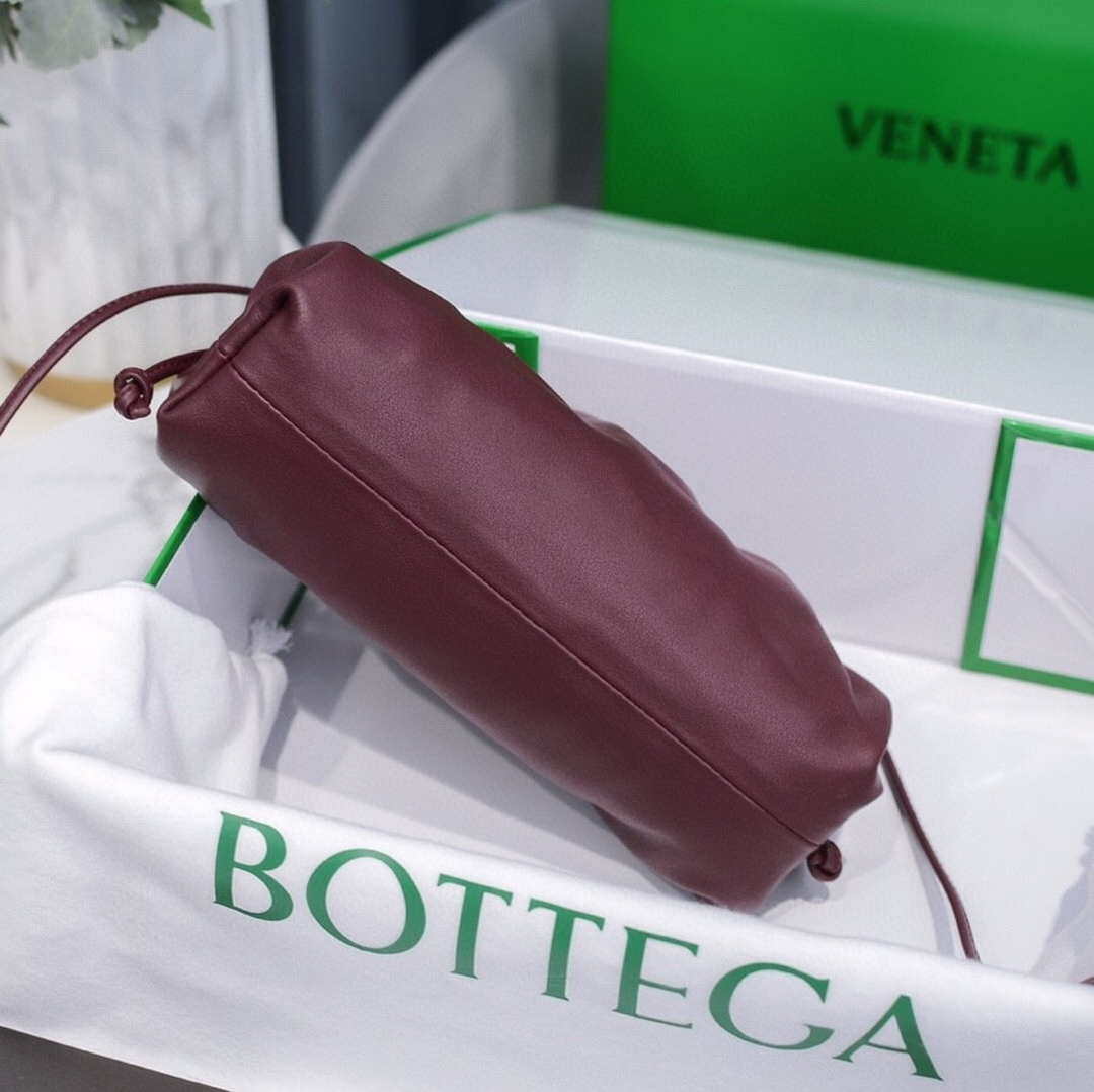 Bottega Veneta 585852 BV Mini Pouch Wine Red Bag | bottega veneta 585852 bv mini pouch wine red bag 005