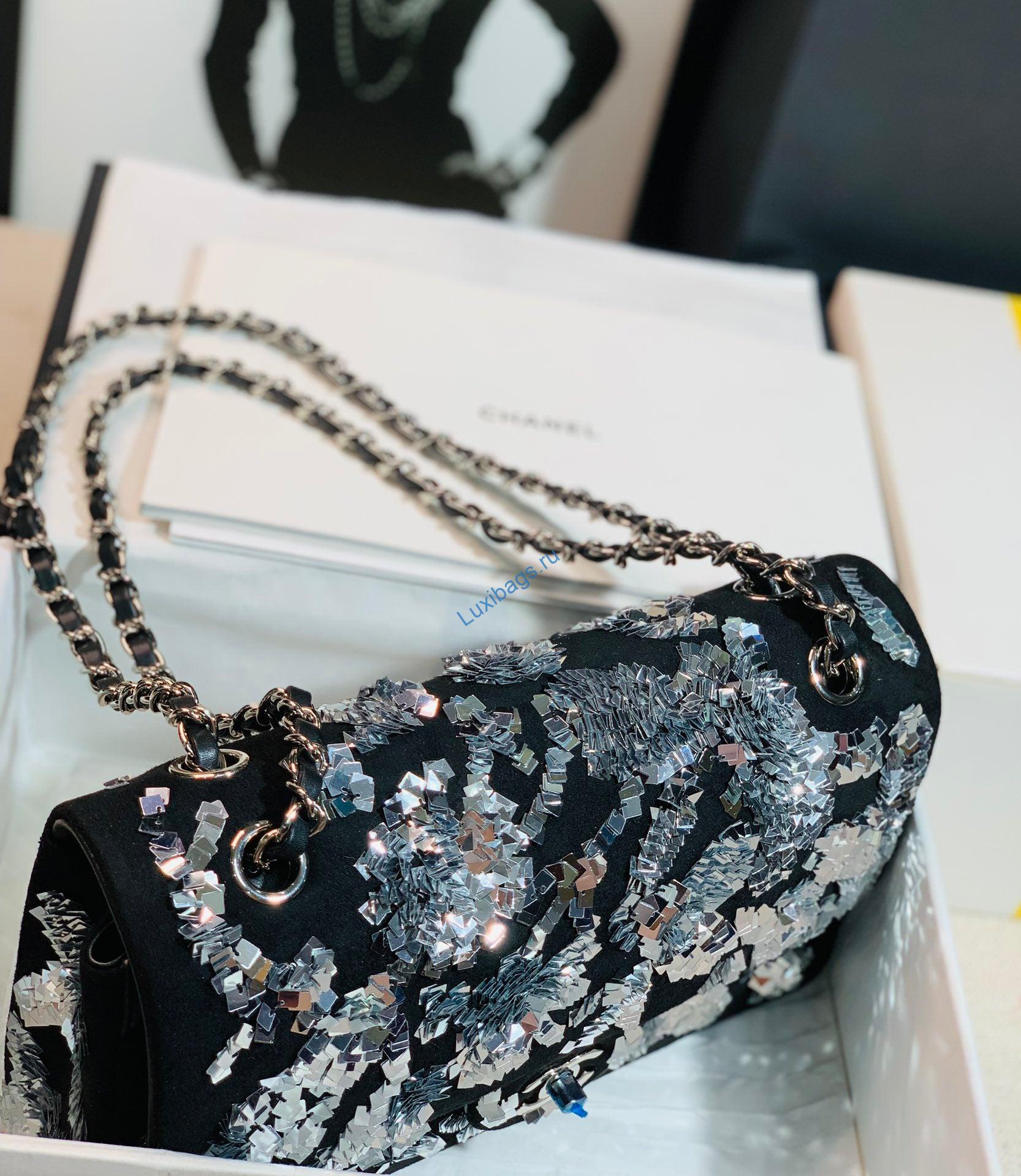 Chanel A01112 Classic Handbag embroidered Lambskin Gold-Tone | chanel a01112 classic handbag embroidered velvet sequins silver tone metal 003