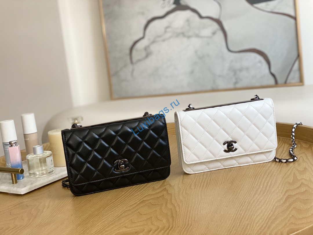Chanel A88632 WOC 19 Chain Wallet Bag Black Lambskin with black havdware | chanel a88632 woc 19 chain wallet bag black lambskin with black havdware 010