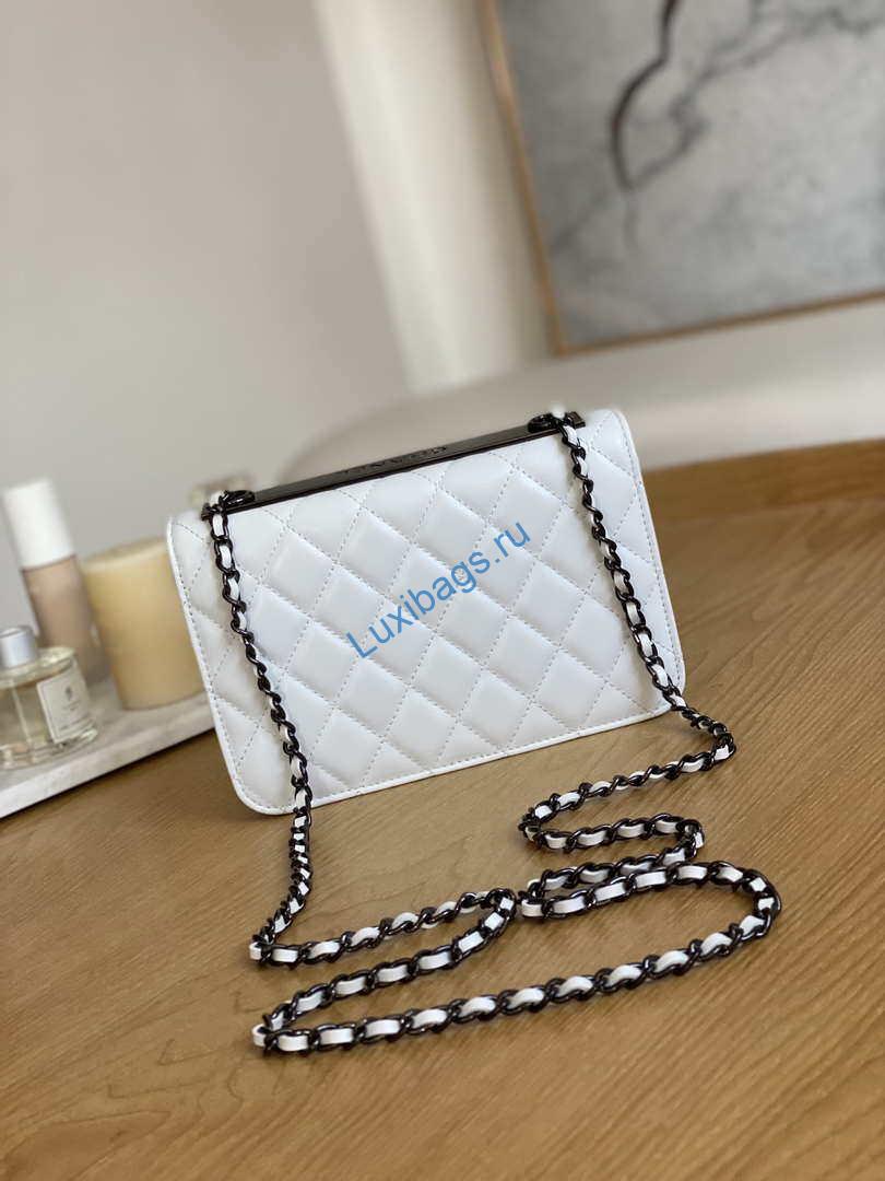 Chanel A88632 WOC 19 Chain Wallet Bag White Lambskin with black havdware | chanel a88632 woc 19 chain wallet bag lambskin white 002