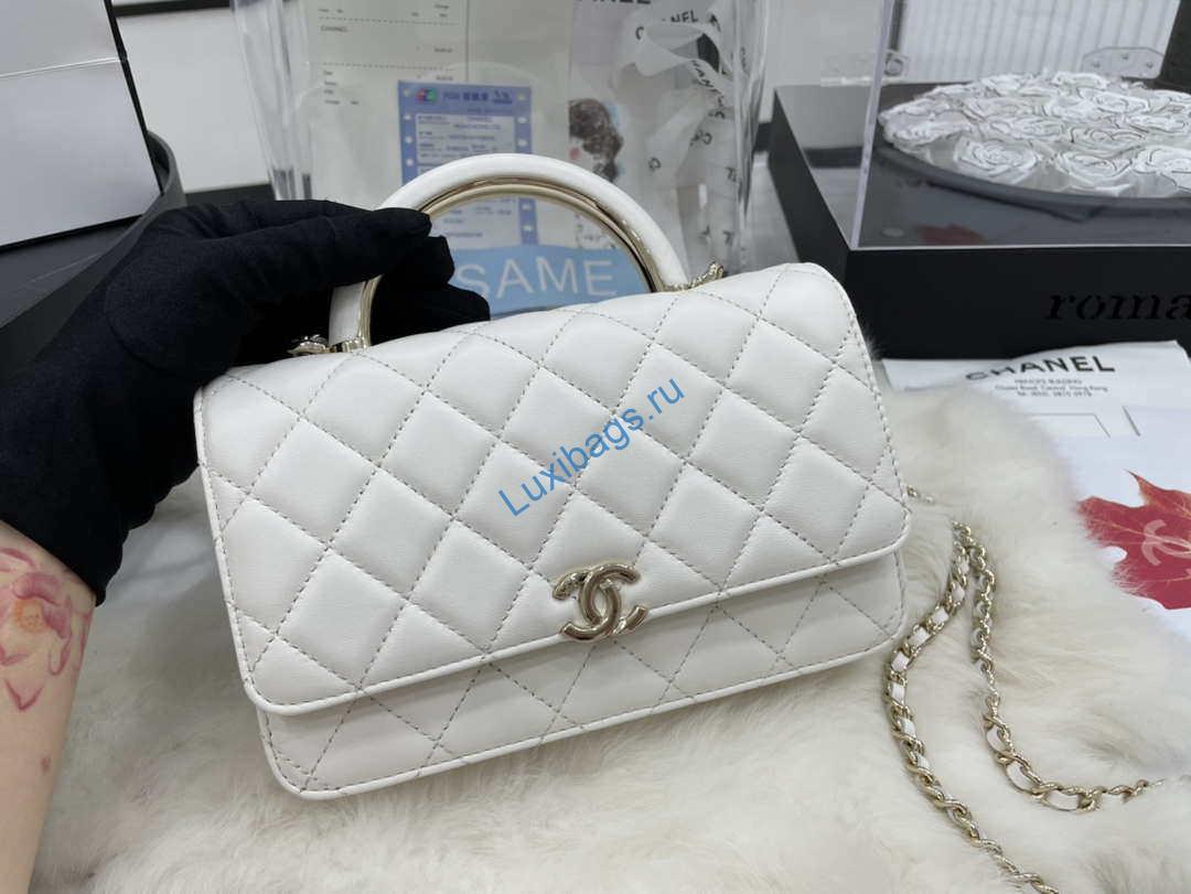 Chanel AP2844 Wallet on chain Lambskin bag with top handle Light gold White | chanel ap2844 wallet on chain lambskin bag with top handle light gold white 002