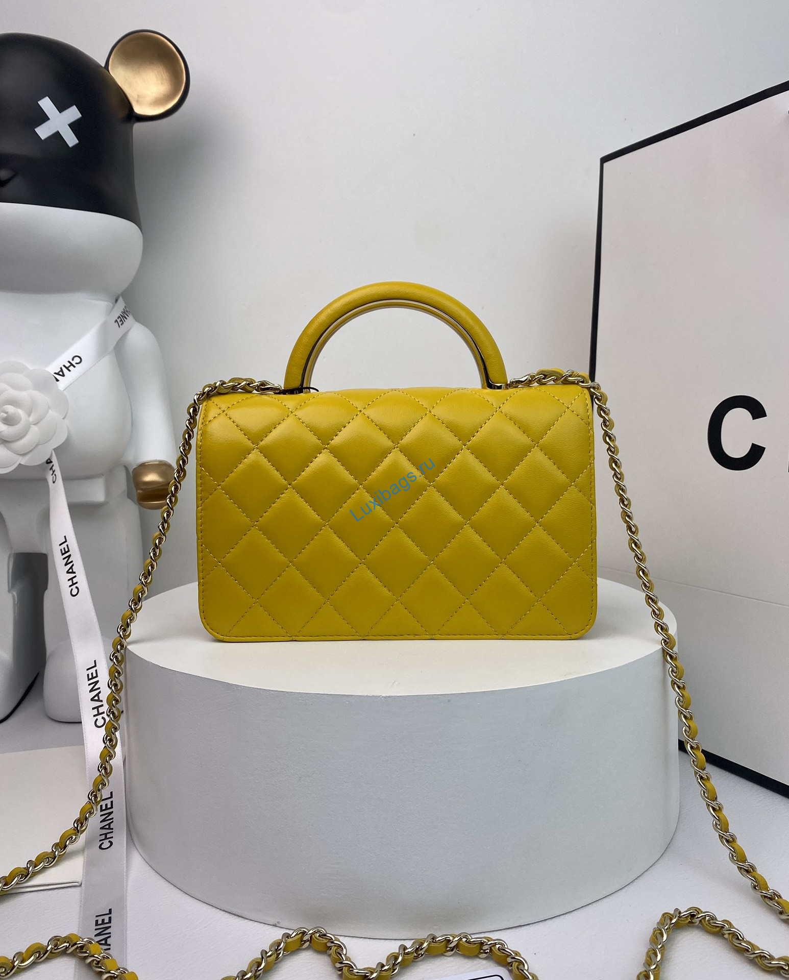 Chanel AP2844 Wallet on chain Lambskin bag with top handle Light gold Yellow | chanel ap2844 wallet on chain lambskin bag with top handle light gold yellow 002