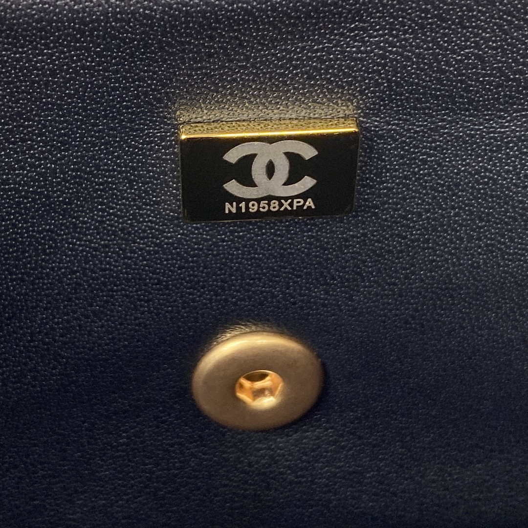 Chanel AS2431 Mini flap Black Lambskin bag with top handle Gold | chanel as2431 mini flap black lambskin bag with top handle gold 009