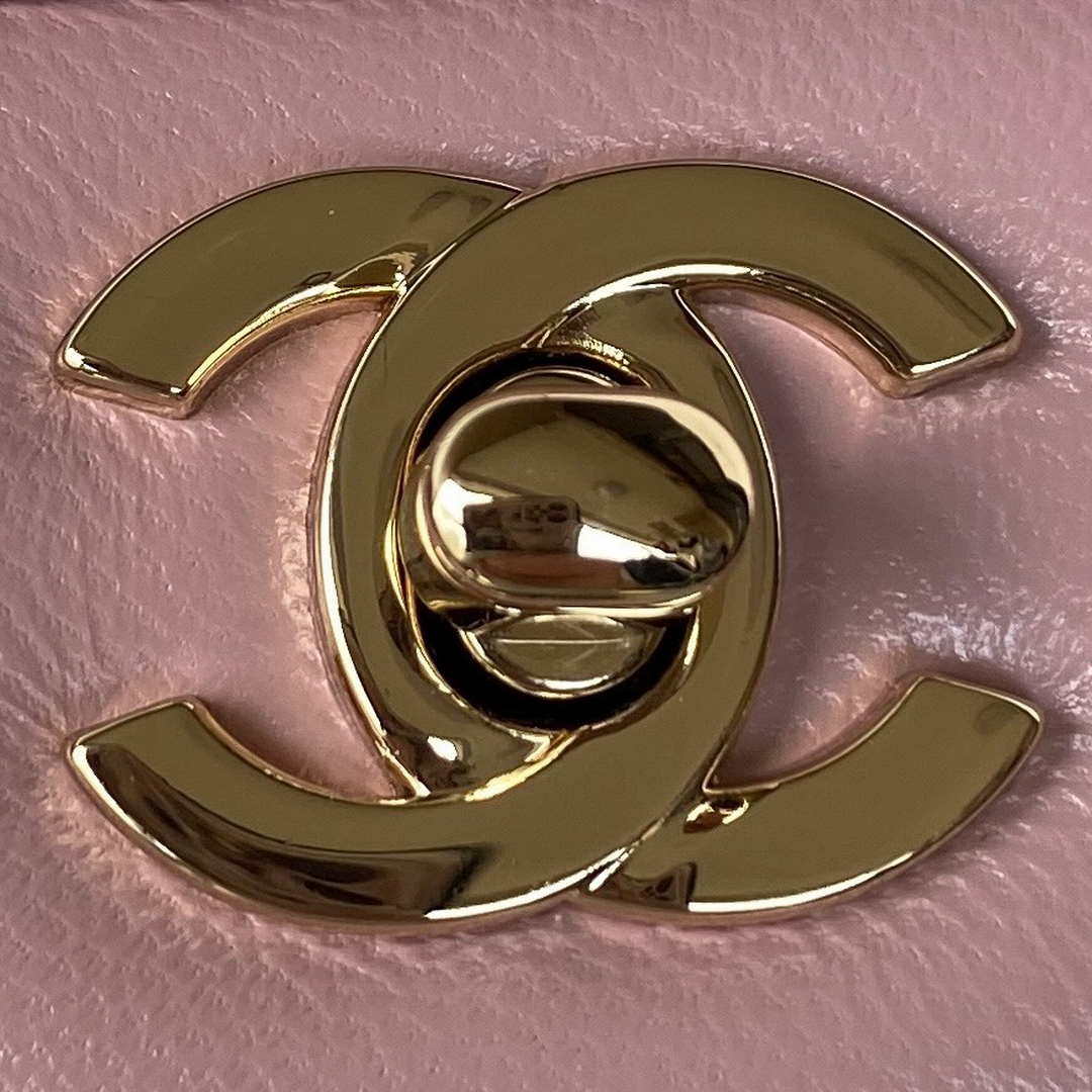 Chanel AS2431 Mini flap Lambskin bag with top handle Light gold Dark Pink | chanel as2431 mini flap lambskin bag with top handle light gold dark pink 003