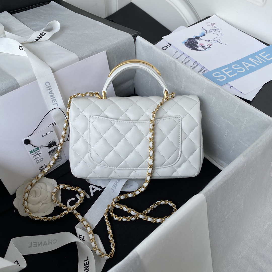 Chanel AS2431 Mini flap White Lambskin bag with top handle Gold | chanel as2431 mini flap white lambskin bag with top handle gold 002