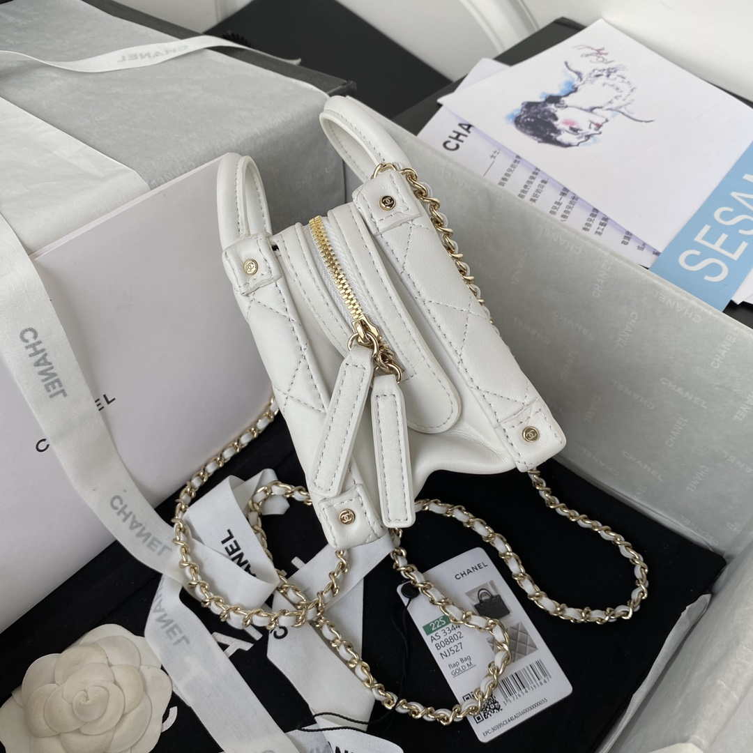 Chanel AS3344 Small Vanity Case Calfskin & Gold-Tone Metal White | chanel as3344 small vanity case calfskin gold tone metal white 006