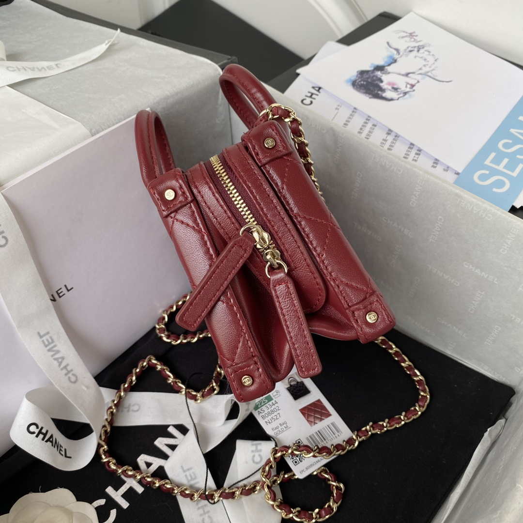 Chanel AS3344 Small Vanity Case Calfskin & Gold-Tone Metal Wine Red | chanel as3344 small vanity case calfskin gold tone metal wine red 005