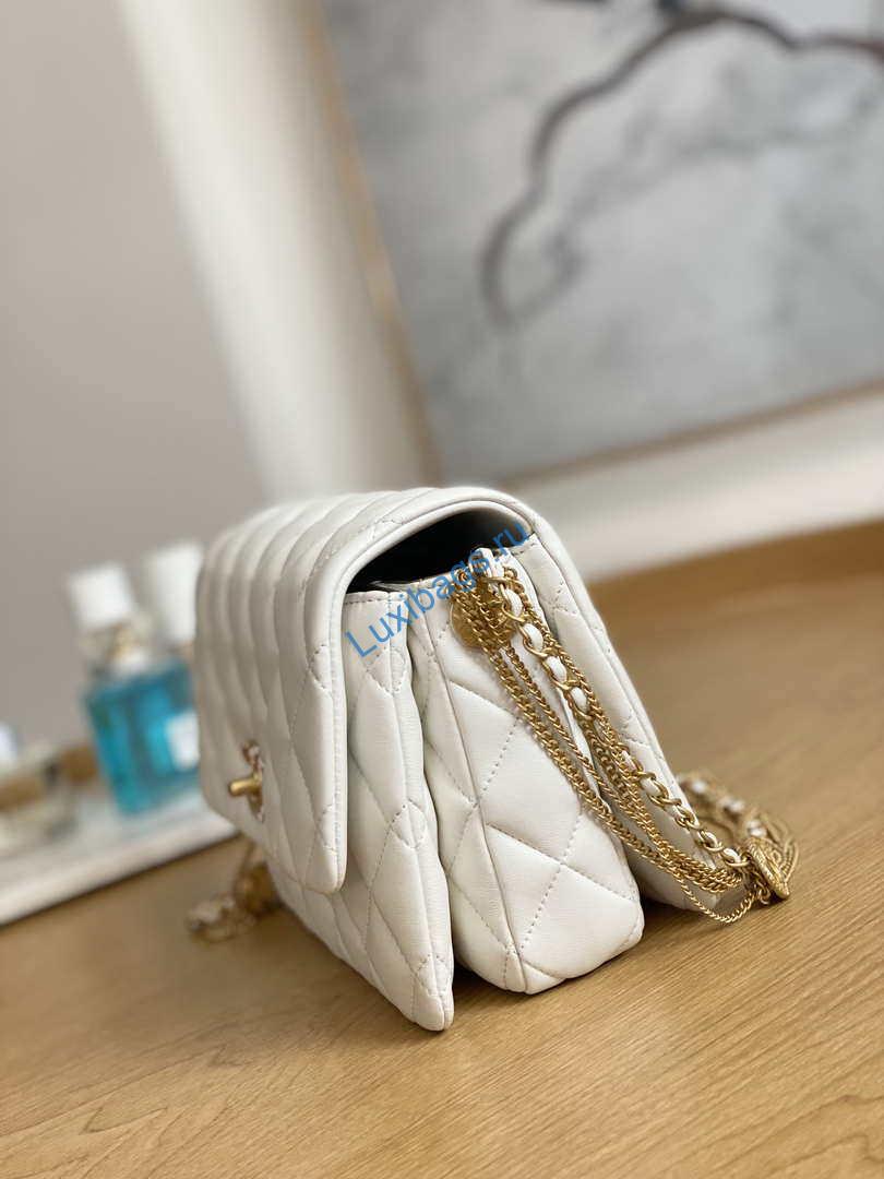 Chanel AS3378 MINI Flap Bag Lambskin White | chanel as3378 mini flap bag lambskin white 003