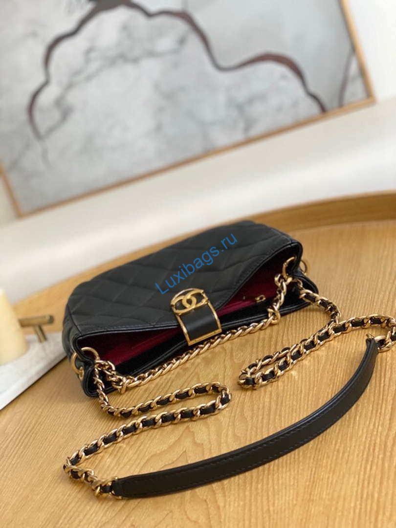 Chanel AS3476 Hobo Handbag Lambskin Black | chanel as3476 hobo handbag lambskin black 006