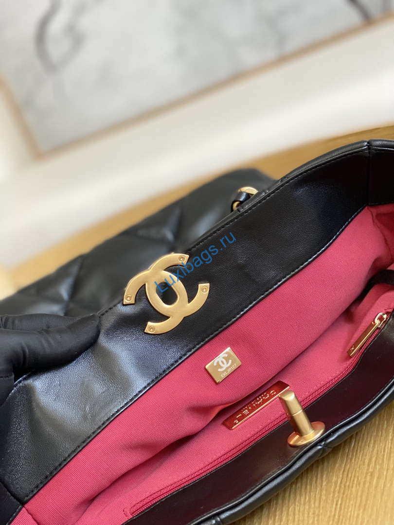 Chanel AS3519 CHANEL19 Shopping Bag Shiny Lambskin Black | chanel as3519 chanel19 shopping bag shiny lambskin black 005