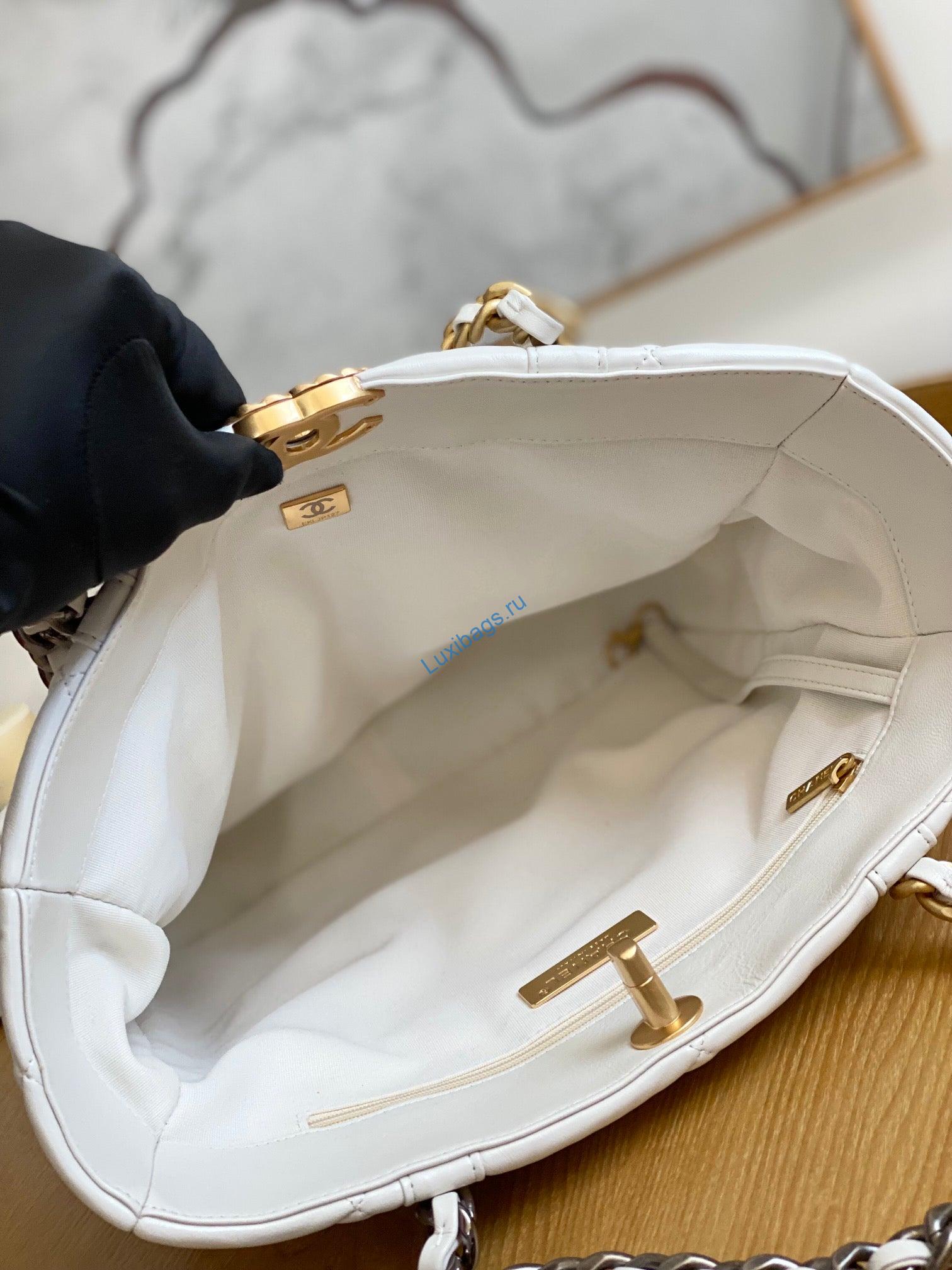 Chanel AS3519 CHANEL19 Shopping Bag Shiny Lambskin White | chanel as3519 chanel19 shopping bag shiny lambskin white 006