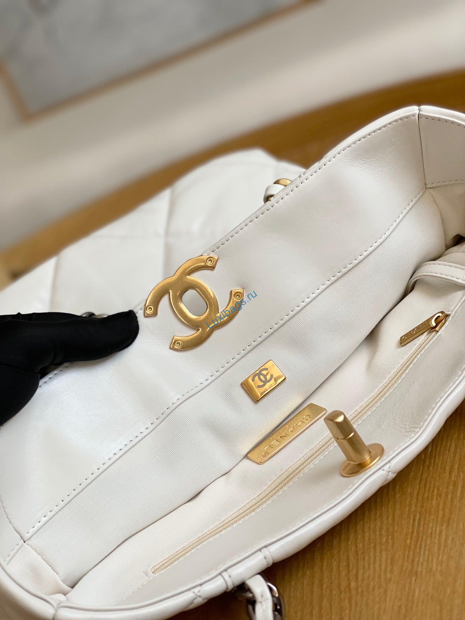 Chanel AS3519 CHANEL19 Shopping Bag Shiny Lambskin White | chanel as3519 chanel19 shopping bag shiny lambskin white 007