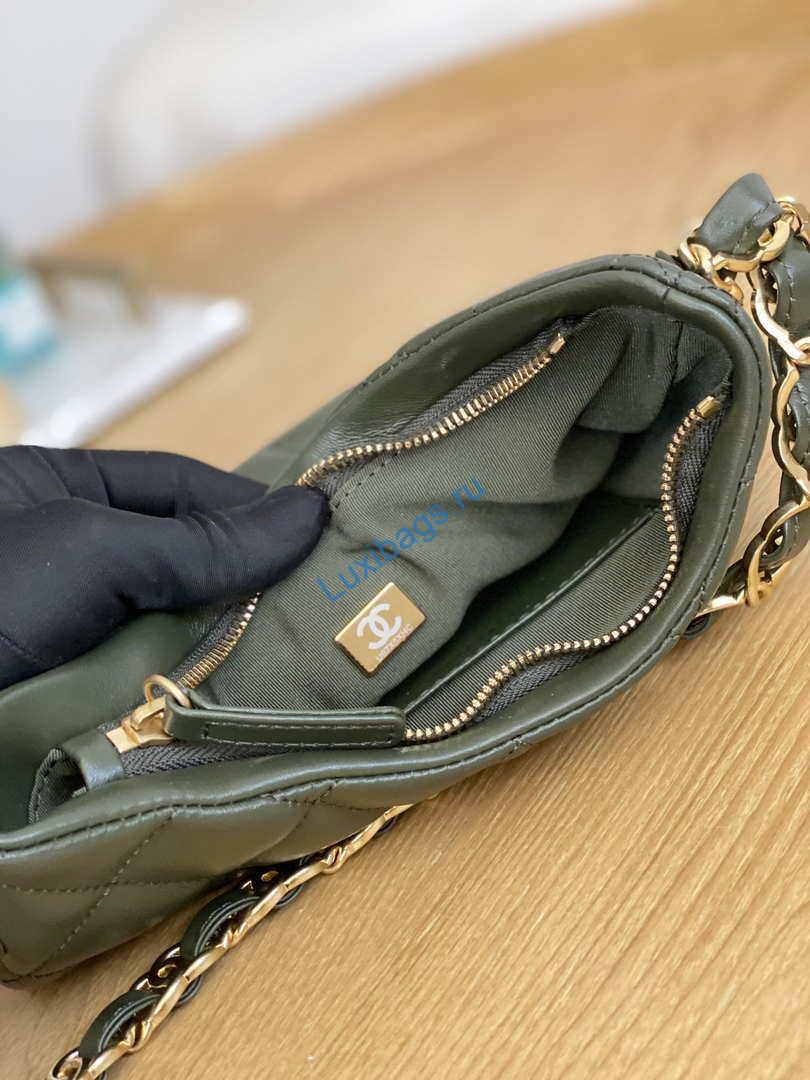 Chanel AS3562 Hobo Handbag Lambskin Dark Green | chanel as3562 hobo handbag lambskin dark green 007