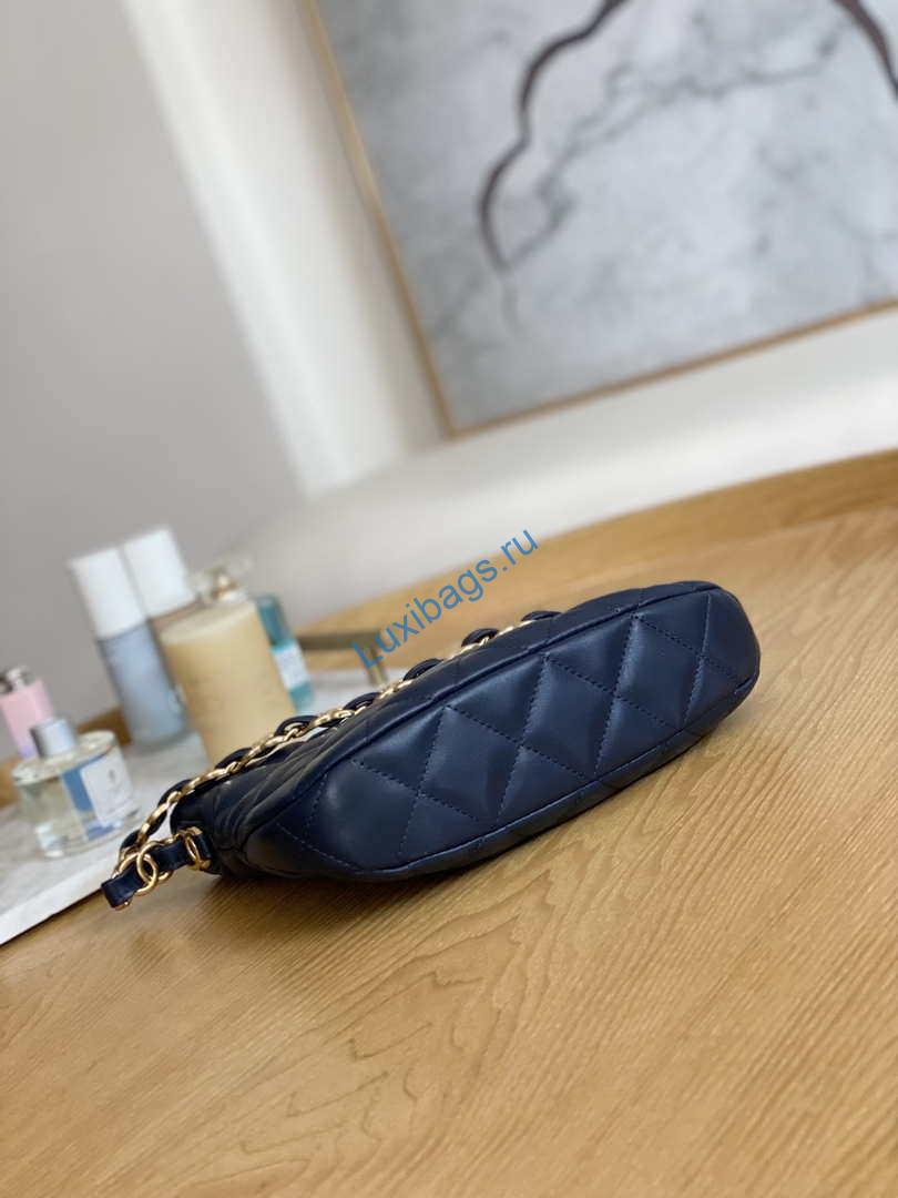 Chanel AS3562 Hobo Handbag Lambskin Navy blue | chanel as3562 hobo handbag lambskin navy blue 007