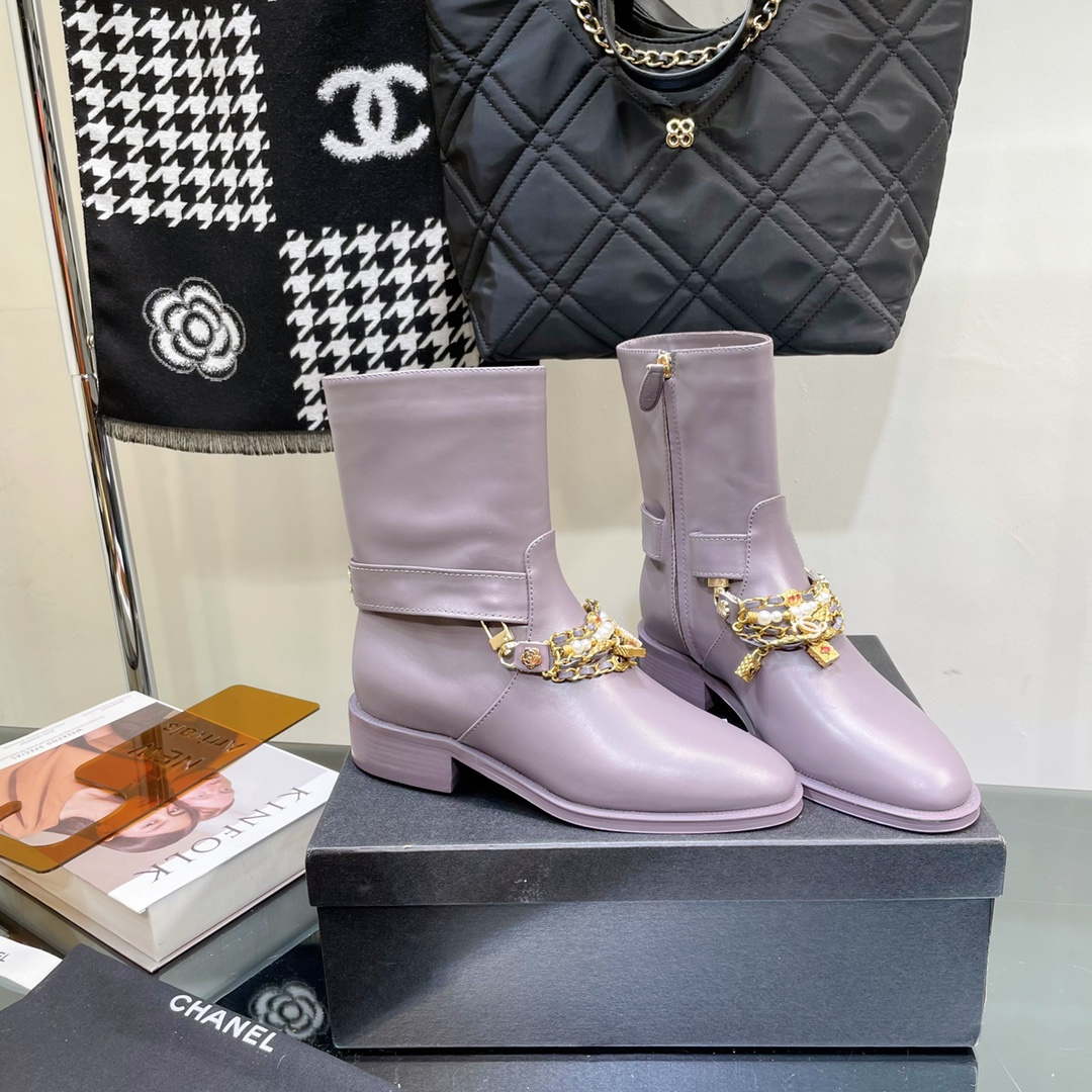 Chanel Women's Shoes Classcal Chain Hight Boots 190795 | chanel womens shoes classcal chain hight boots 190795 002