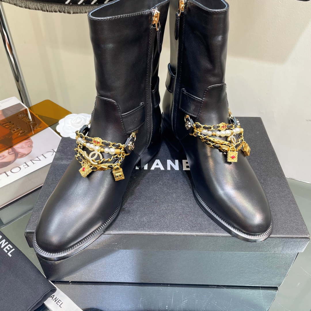 Chanel Women's Shoes Classcal Chain Hight Boots 190797 | chanel womens shoes classcal chain hight boots 190797 002