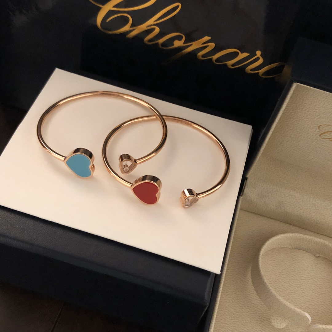 Chopard HAPPY HEARTS Barcelet 857482-5700 Rose Gold Red Stone | chopard happy hearts barcelet 82a086 5800 rose gold red stone 001