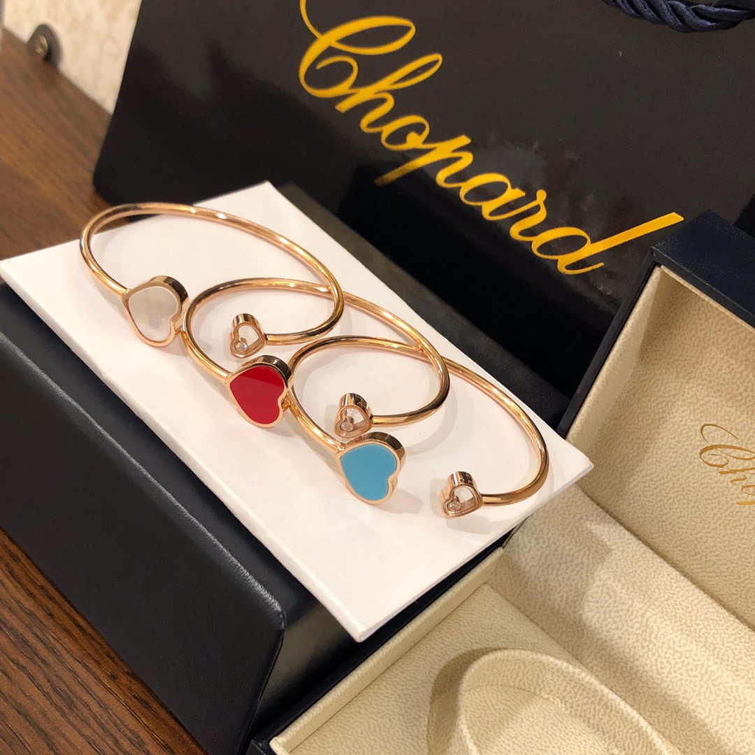 Chopard HAPPY HEARTS Barcelet 857482-5700 Rose Gold Red Stone | chopard happy hearts barcelet 82a086 5800 rose gold red stone 013