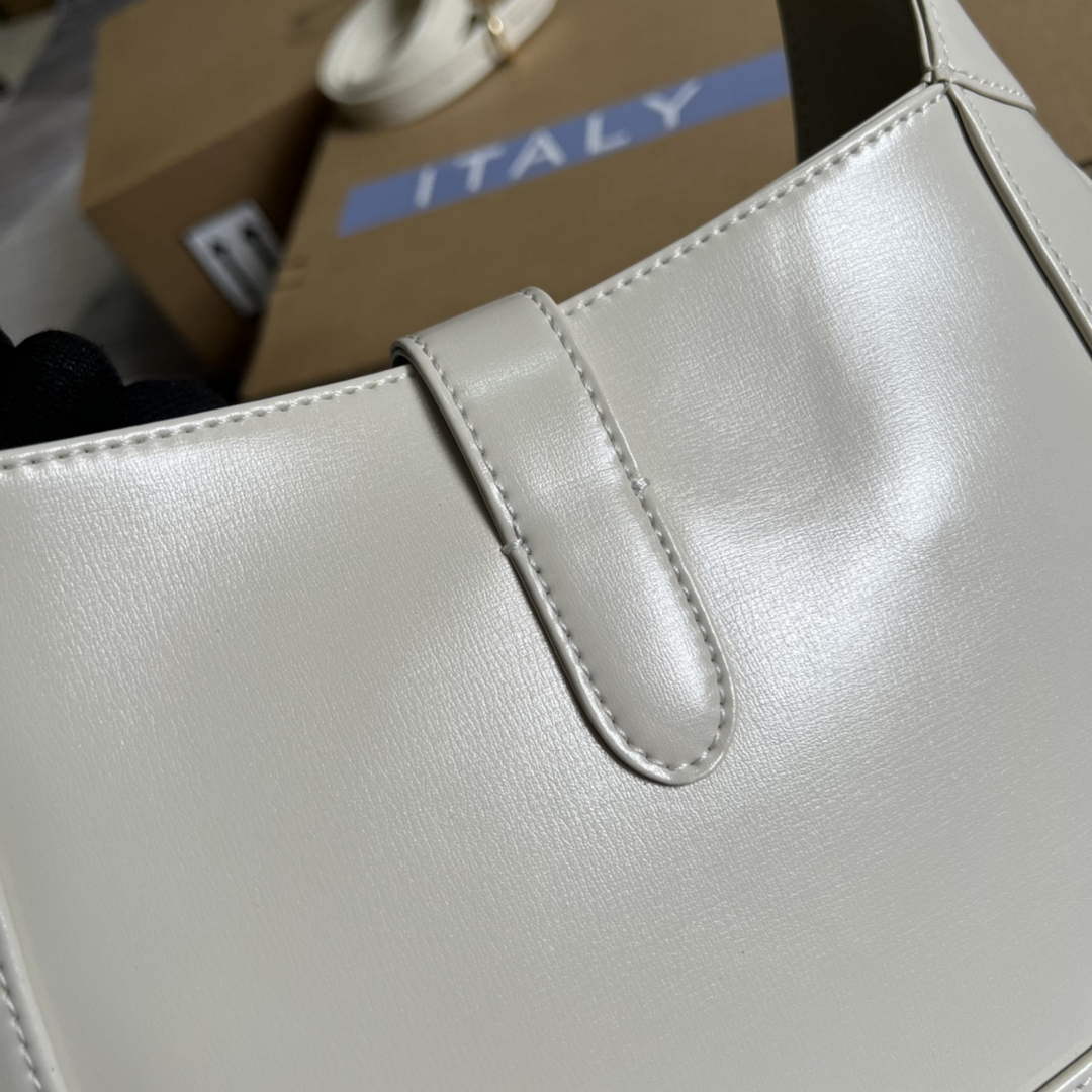 Gucci 636709 Jackie 1961 Small Shoulder Bag White | gucci 636709 jackie 1961 small natural grain bag white 007