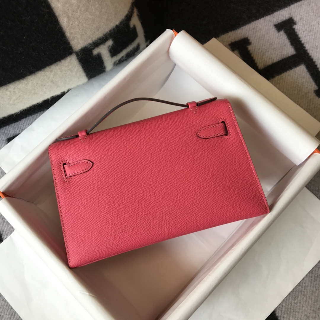 Hermes Mini Kelly Pouchette H230225 Epsom Leather Elipstick powder | hermes mini kelly pouchette h230225 epsom leather pink 002