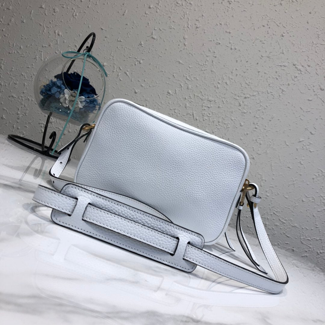 Prada 1BH082 Leather bag with shoulder strap White Gold | prada 1bh082 leather bag with shoulder strap white gold 003