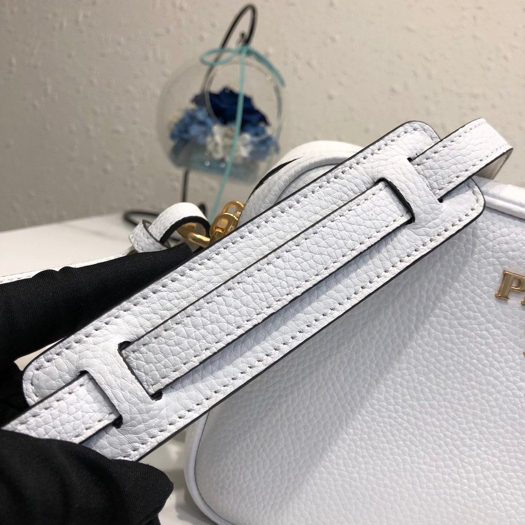Prada 1BH082 Leather bag with shoulder strap White Gold | prada 1bh082 leather bag with shoulder strap white gold 009