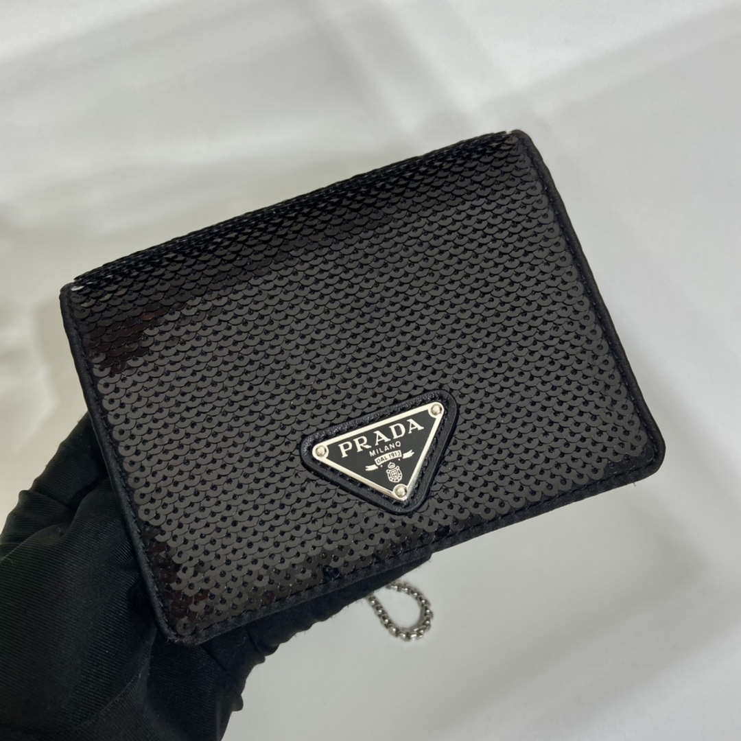 Prada sequins-studded card holder with shoulder strap 1MR024 Black | prada sequins studded card holder with shoulder strap 1mr024 black 004