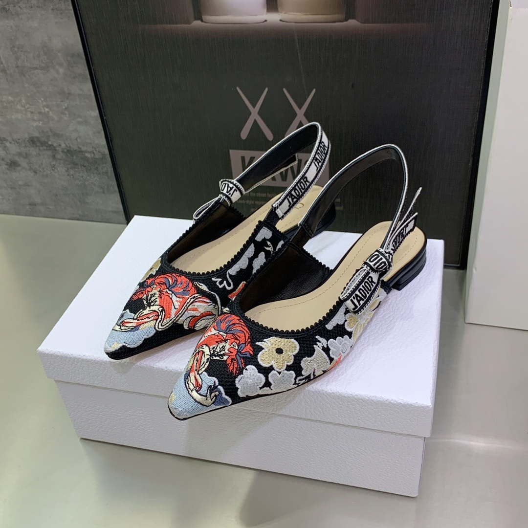 Dior Women's Shoes KCB384TFL_S900 J'ADIOR Slingback Ballerina Flat 195799 | dior womens shoes kcb384tfl s900 jadior slingback ballerina flat 195799 002
