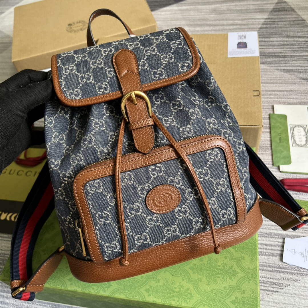 Gucci 674147 Backpack with Interlocking G Blue | gucci 674147 backpack with interlocking g beige and blue 004