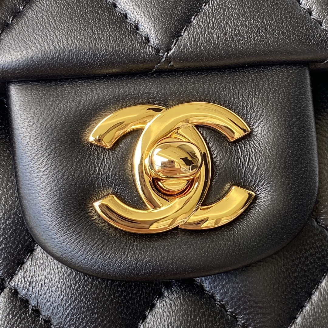 Chanel A01113 Flap Handbag Classic Bag Black Lambskin Gold | chanel a01113 flap handbag classic bag black lambskin gold 003