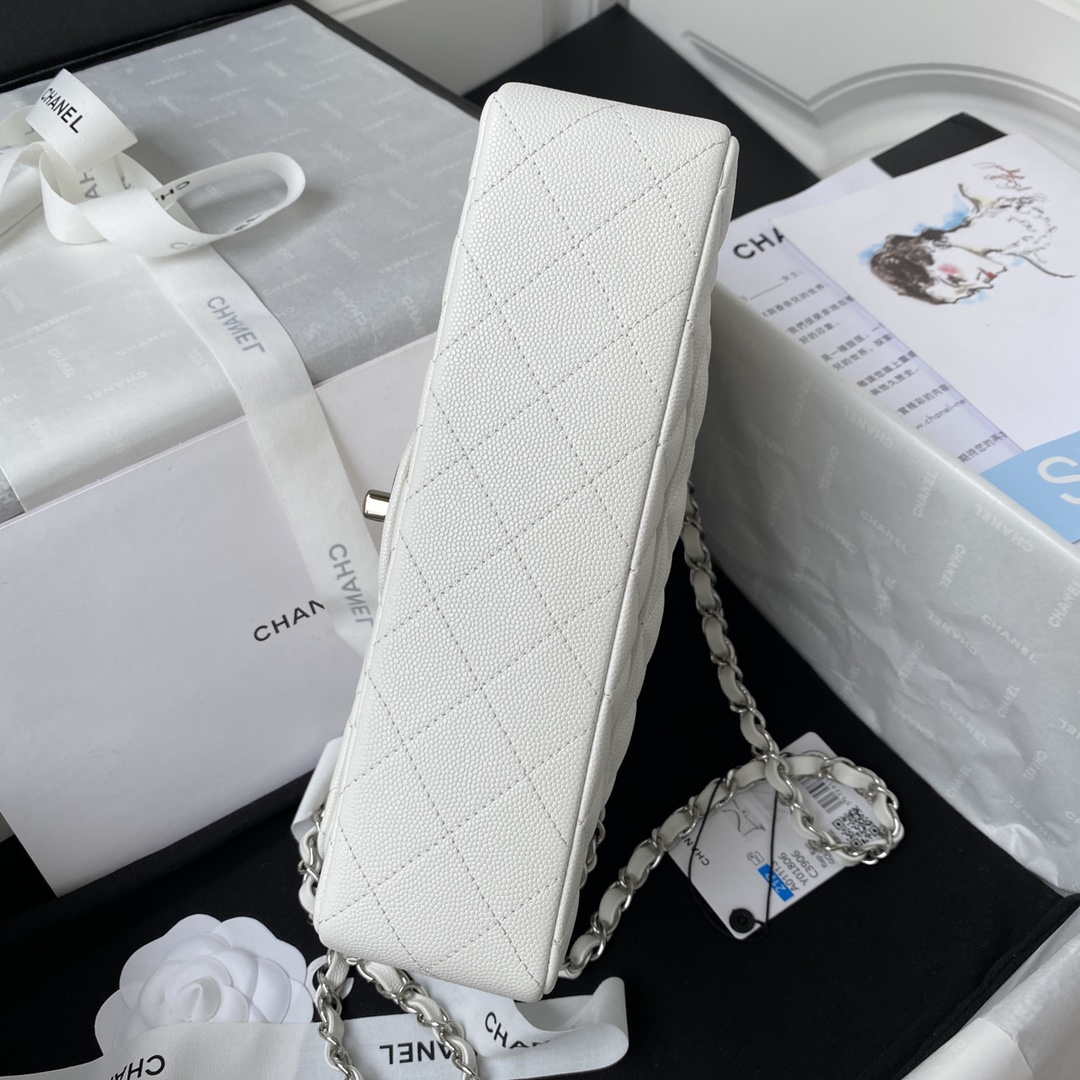Chanel A01113 Flap Handbag Classic Bag Grained shiny Calfskin White Silver | chanel a01113 flap handbag classic bag grained shiny calfskin white silver 006