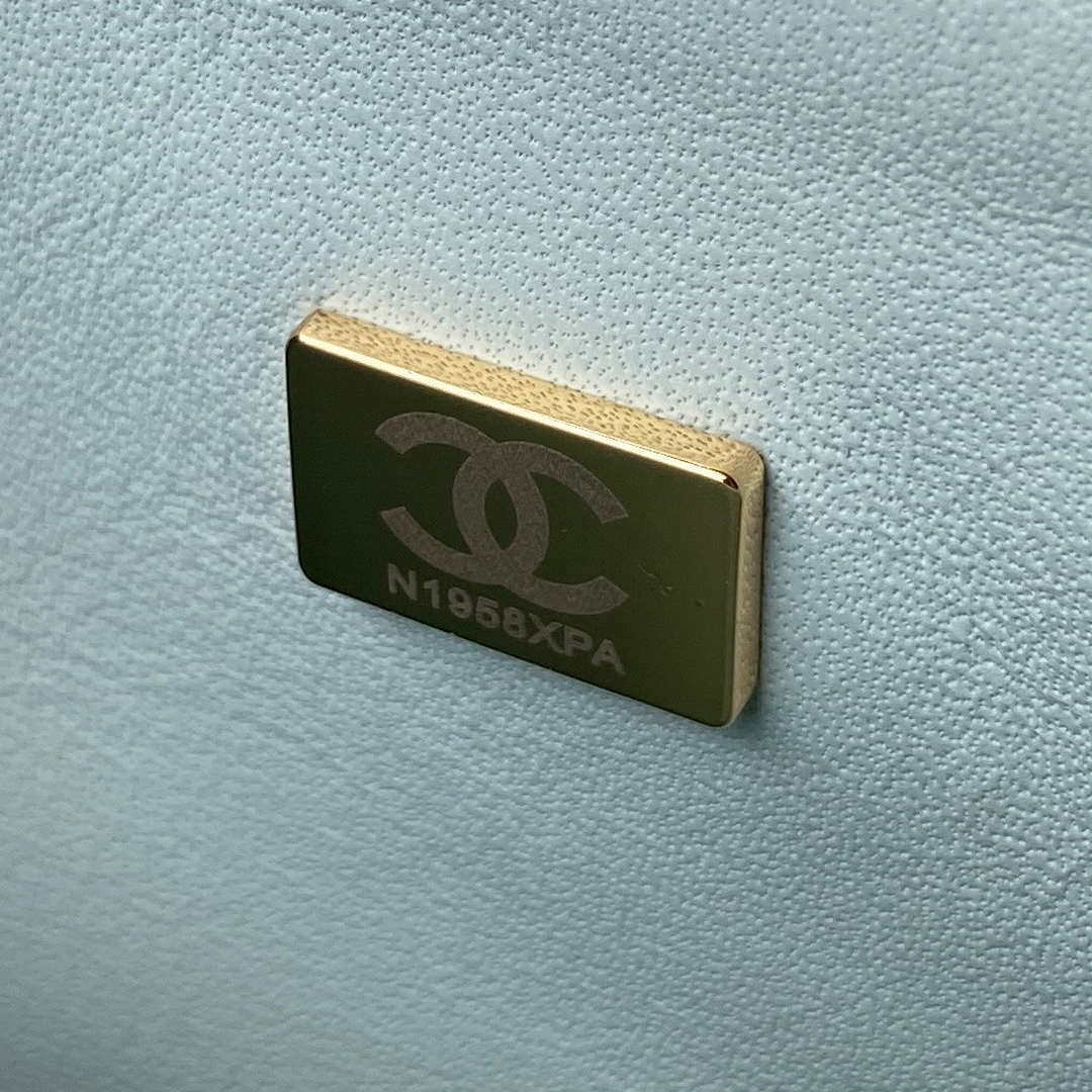 Chanel A01113 Flap Handbag Classic Bag Lambskin Light Blue Gold | chanel a01113 flap handbag classic bag lambskin light blue gold 009
