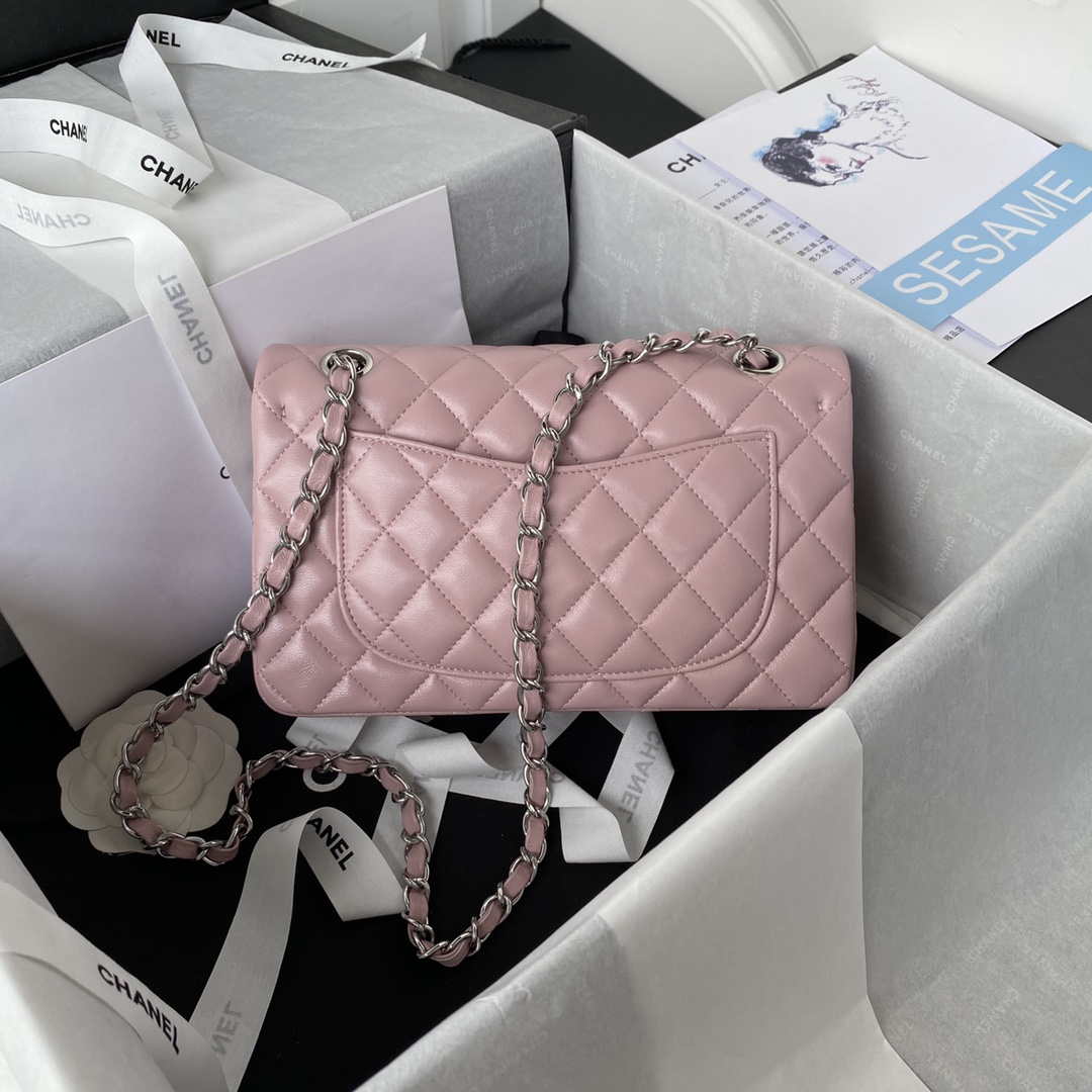 Chanel A01113 Flap Handbag Classic Bag Lambskin Light Pink Silver | chanel a01113 flap handbag classic bag lambskin light pink silver 002