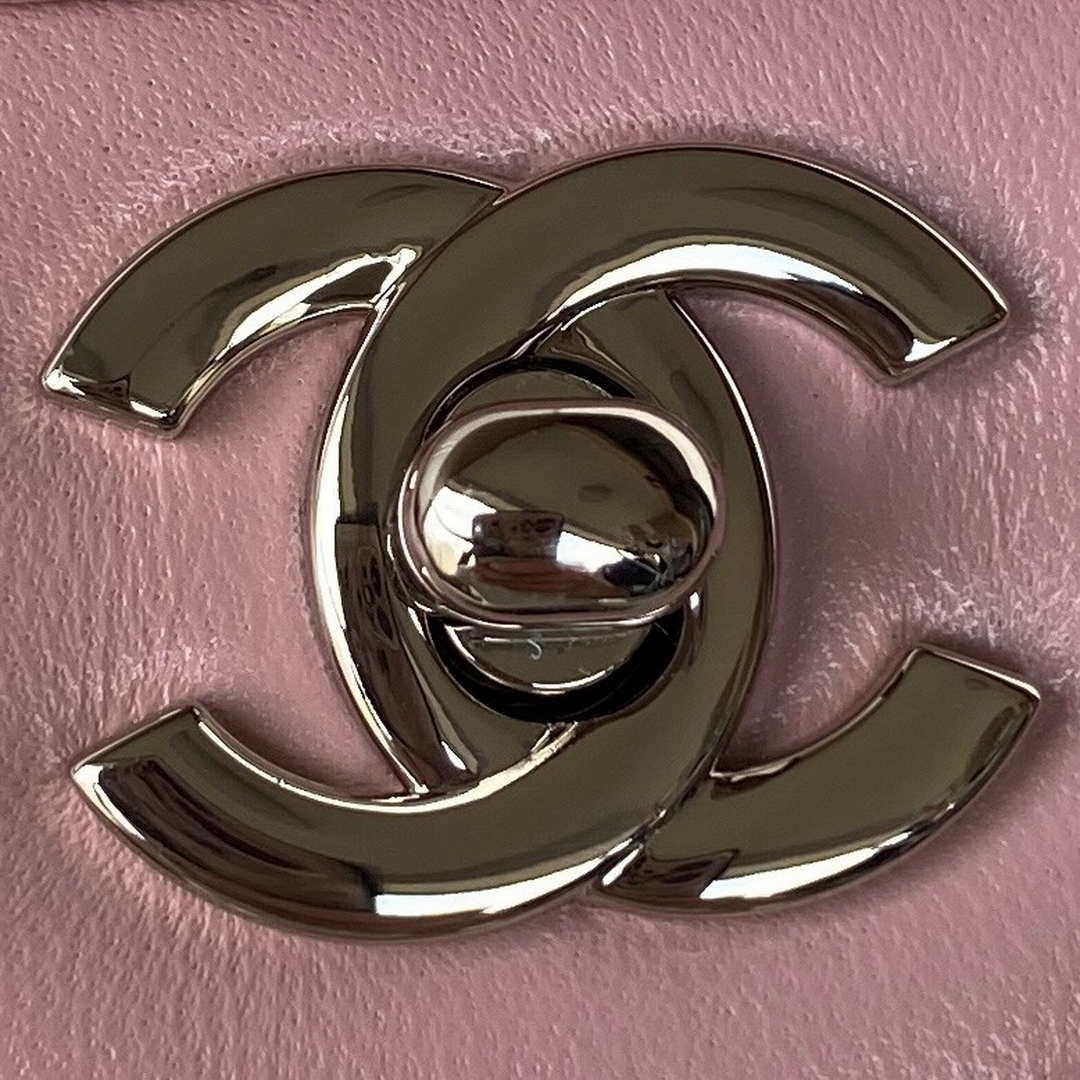 Chanel A01113 Flap Handbag Classic Bag Lambskin Light Pink Silver | chanel a01113 flap handbag classic bag lambskin light pink silver 003