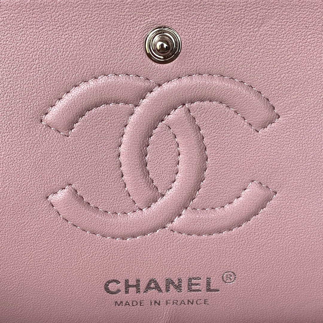 Chanel A01113 Flap Handbag Classic Bag Lambskin Light Pink Silver | chanel a01113 flap handbag classic bag lambskin light pink silver 008